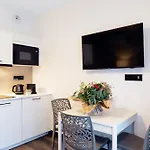 Collections - Proche Colmar - Eguisheim Appart hôtel 4*