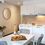 Collections - Proche Colmar - Eguisheim 4*