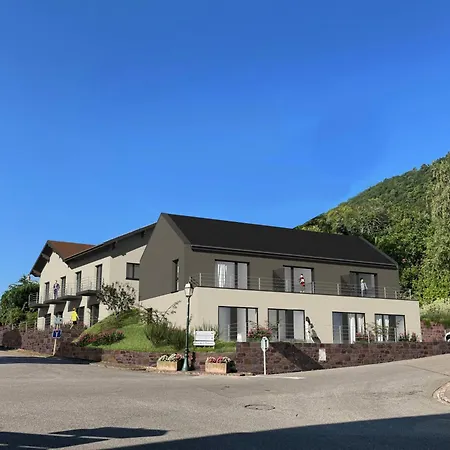 Collections - Proche Colmar - Eguisheim ユスラン・レ・シャトー