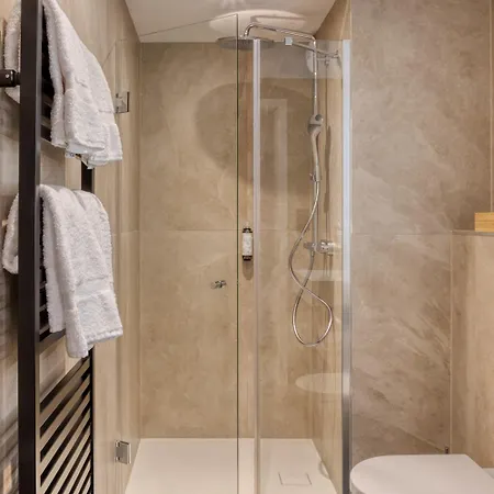 Aparthotel Collections - Proche Colmar - Eguisheim 4*