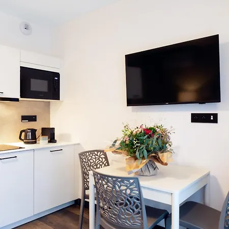 Collections - Proche Colmar - Eguisheim Aparthotel 4*