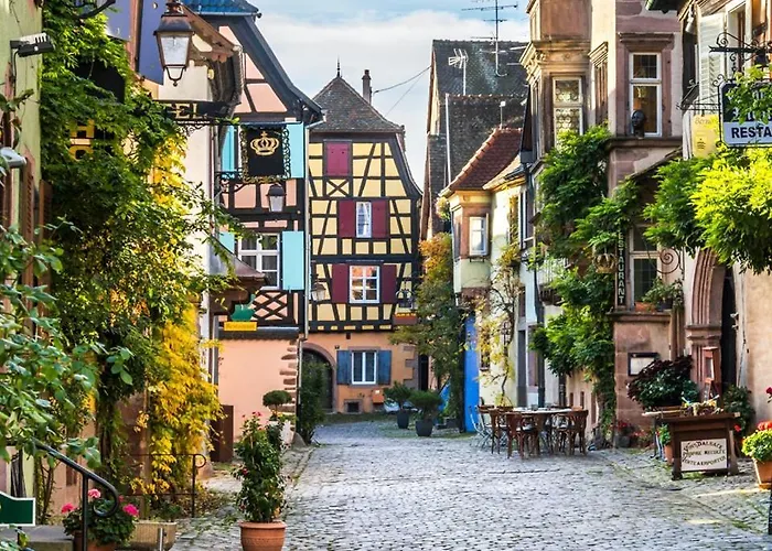 Collections - Proche Colmar - Eguisheim 4* Husseren-les-Châteaux
