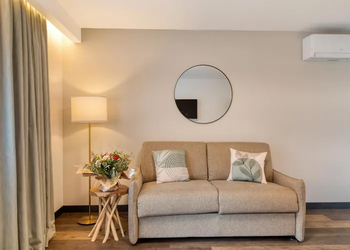 Collections - Proche Colmar - Eguisheim 4*