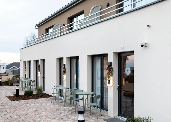 Apartahotel Collections - Proche Colmar - Eguisheim 4*