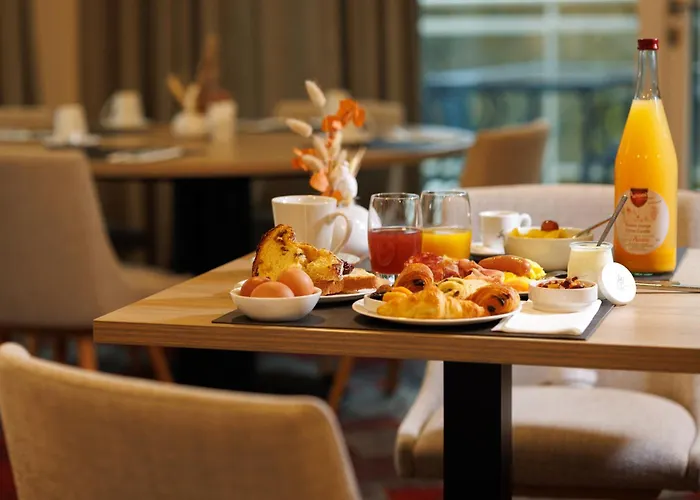 Collections - Proche Colmar - Eguisheim Apartahotel